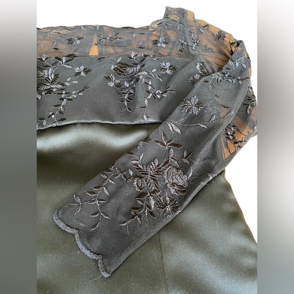 Alfred Sung Black Lace Embroidered Long Sleeve Formal Sheath Evening Dress Women - Picture 3 of 15